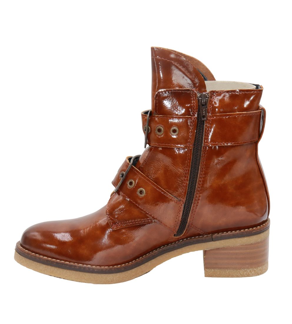 #color_Tan Leather