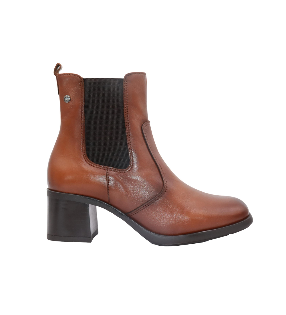 #color_Tan Leather