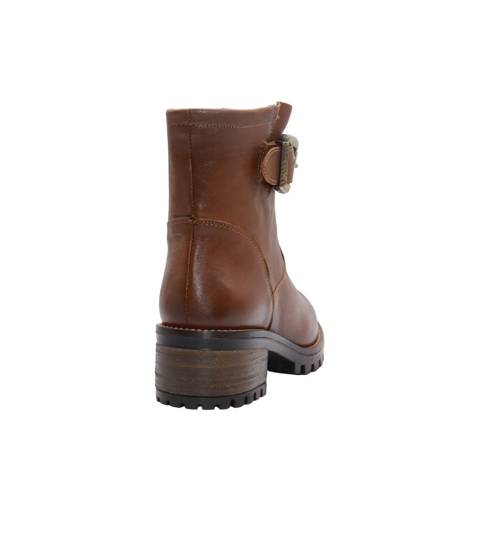 #color_BROWN LEATHER