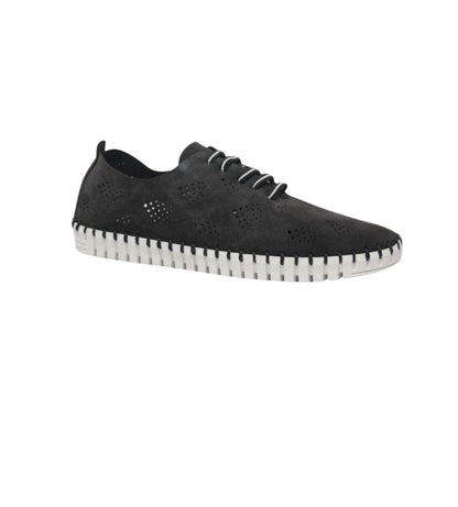 #color_Black Nubuck