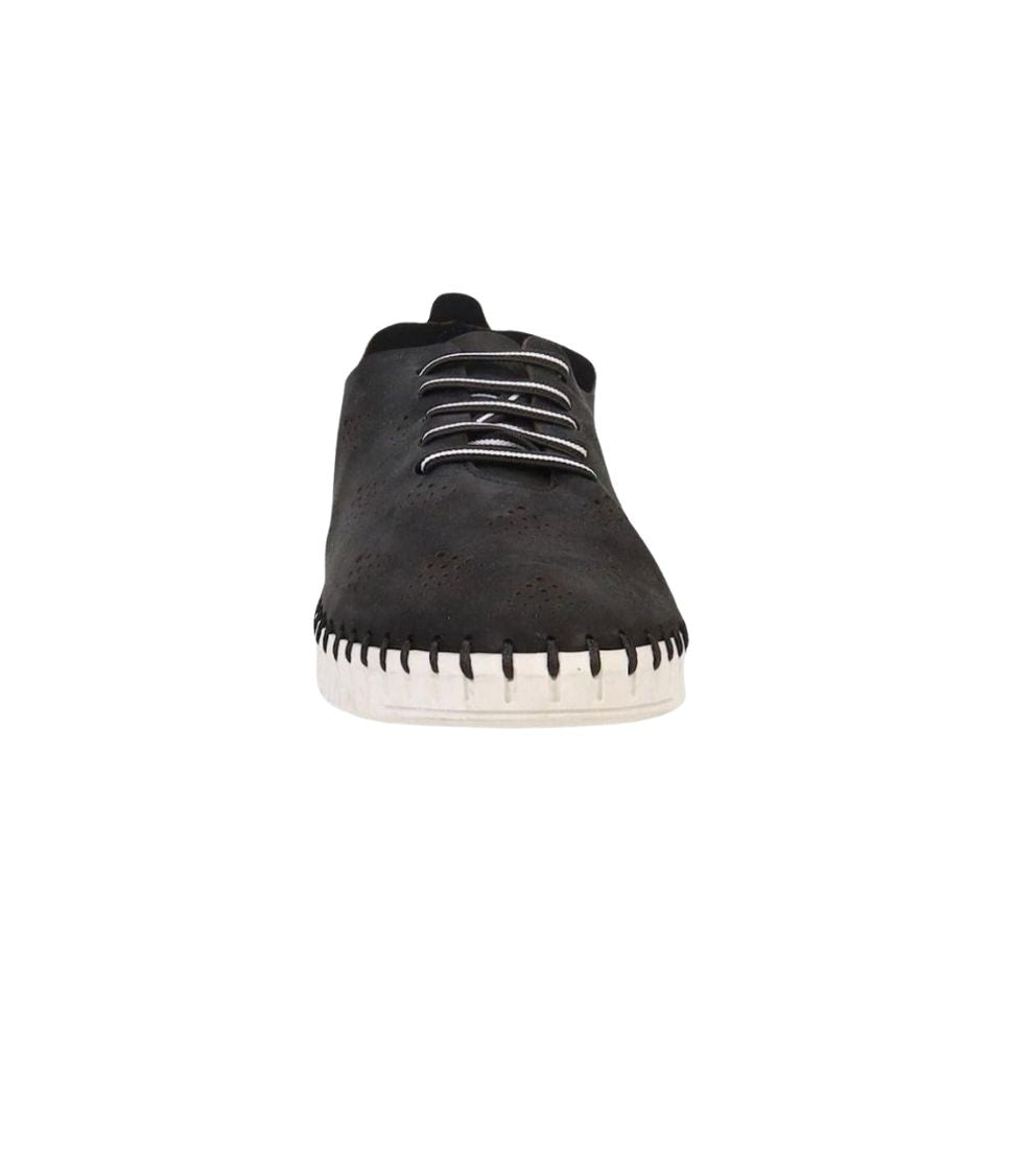 #color_Black Nubuck