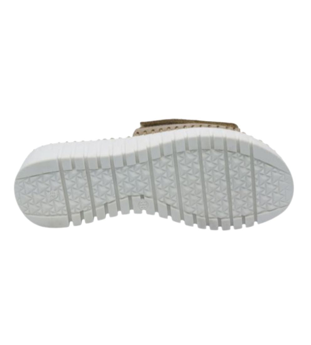 #color_Beige Nubuck