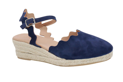 #color_Navy