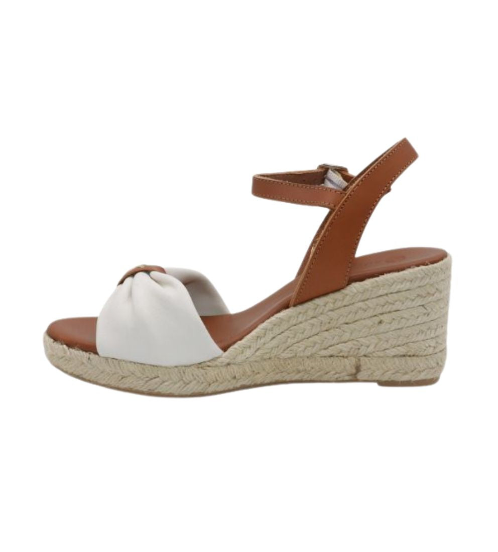 #color_TAN COMBO