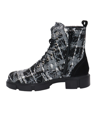 #color_Black Multi