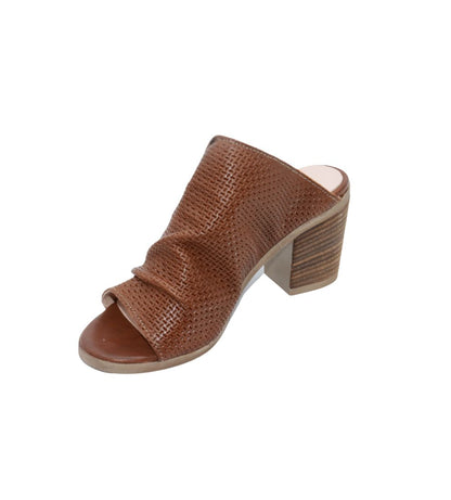 #color_BROWN