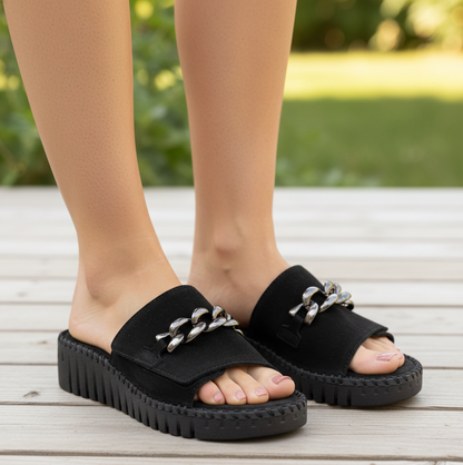 #color_BLACK NUBUCK