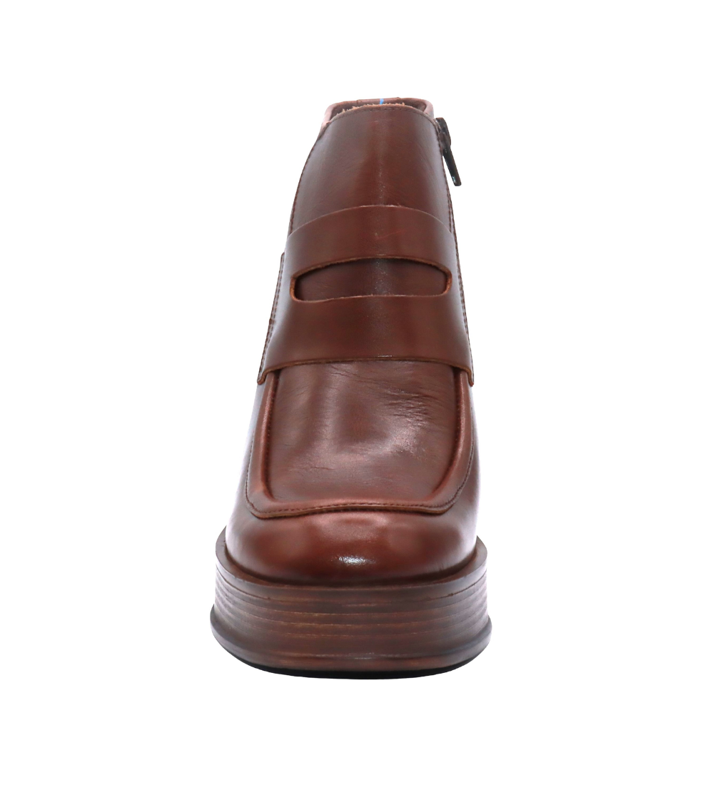 #color_BROWN