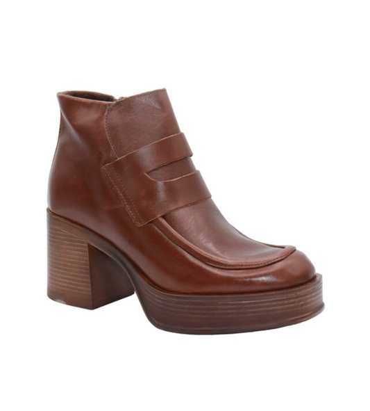 #color_BROWN
