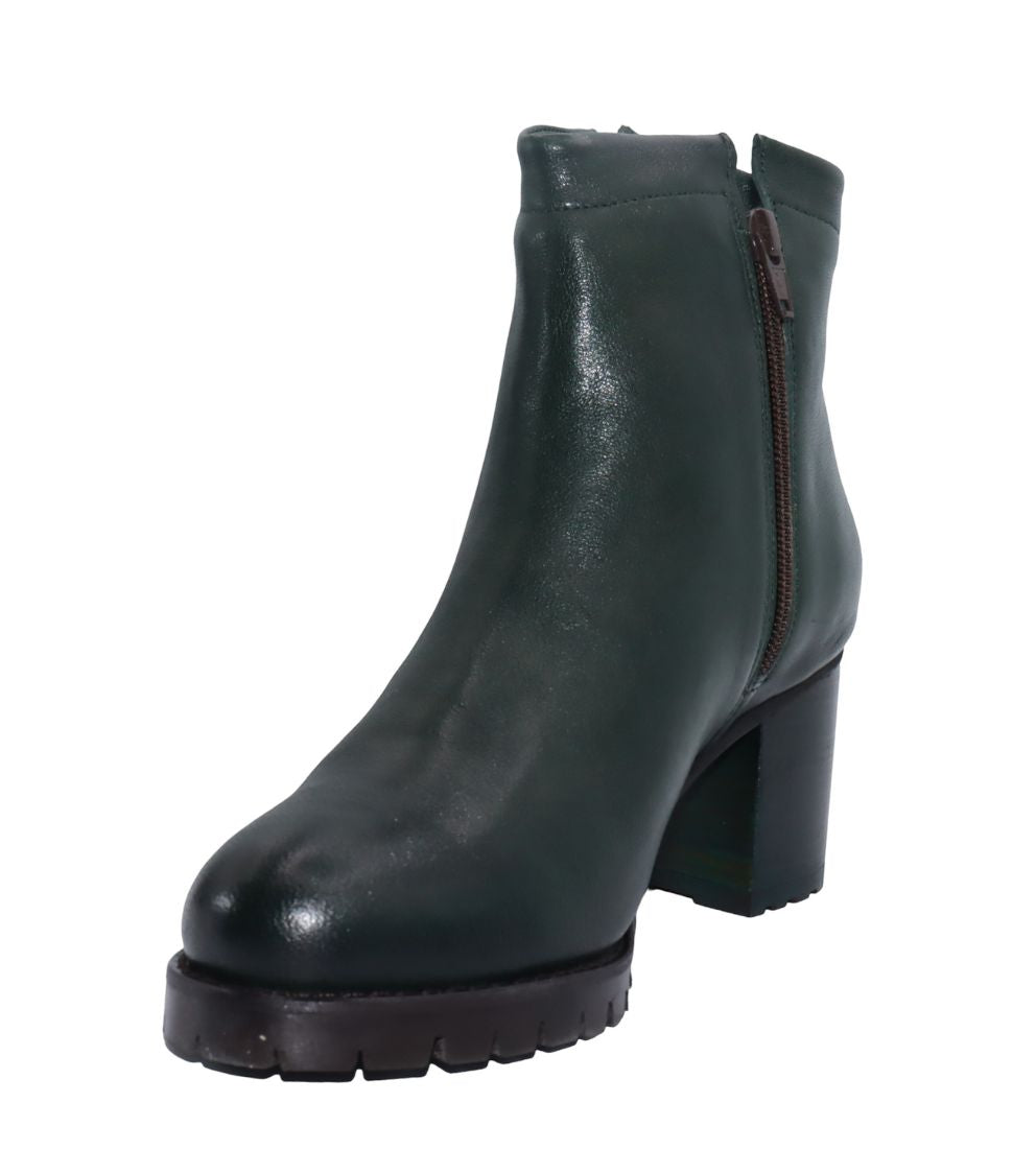 #color_Green Leather