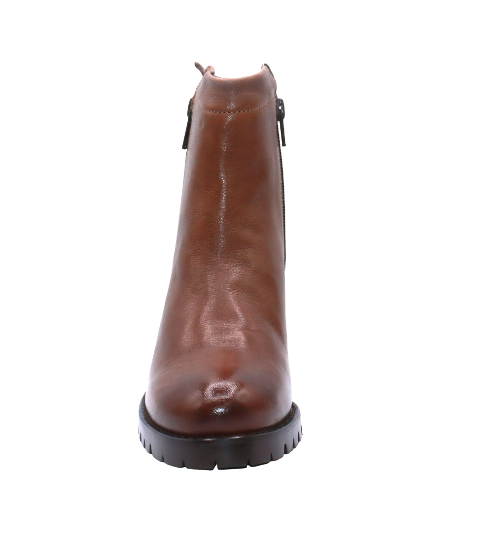 #color_BROWN