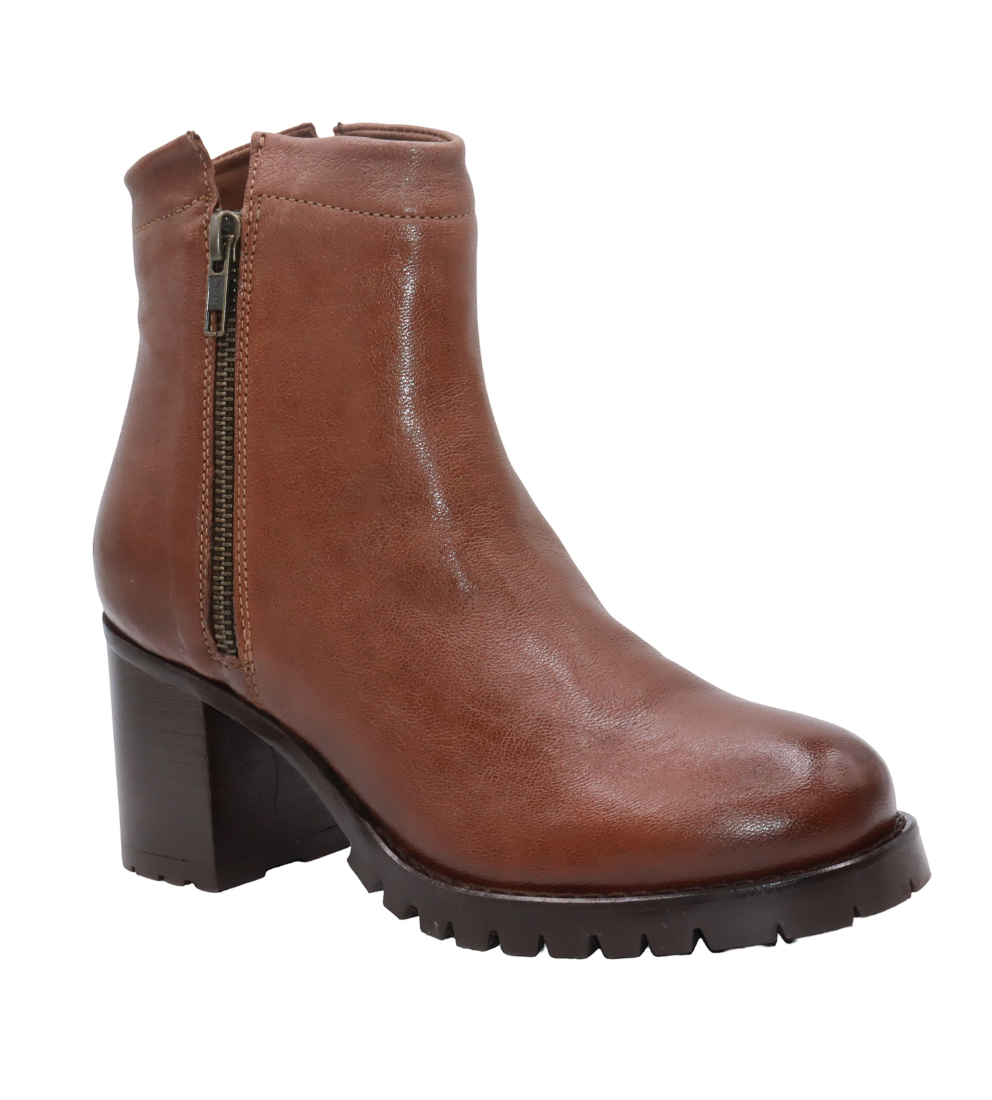 #color_BROWN