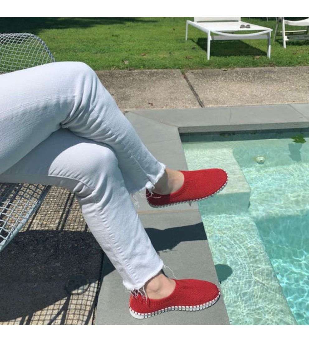 #color_RED