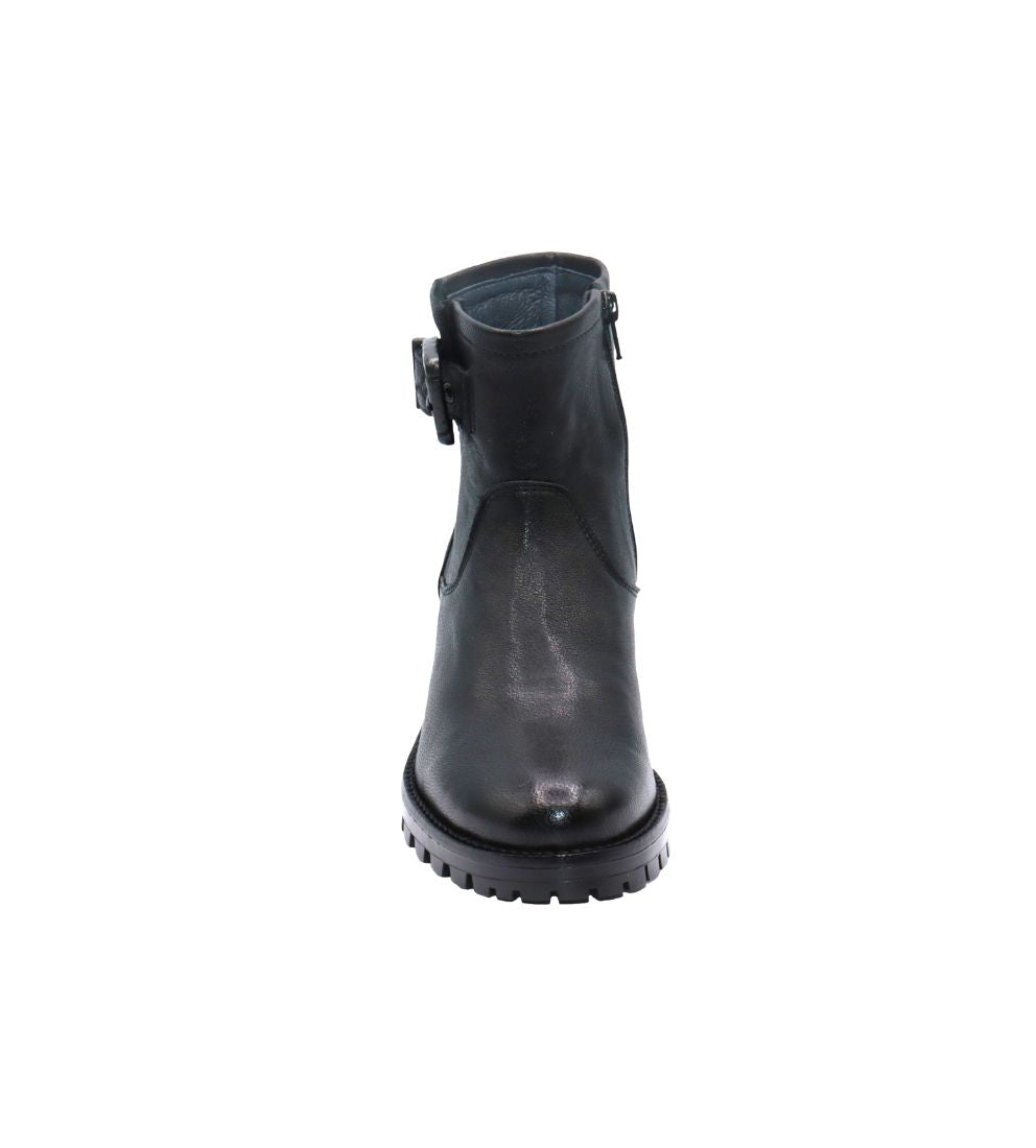 #color_BLACK LEATHER