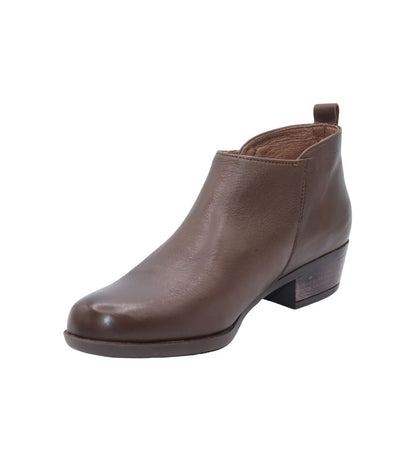 #color_BROWN