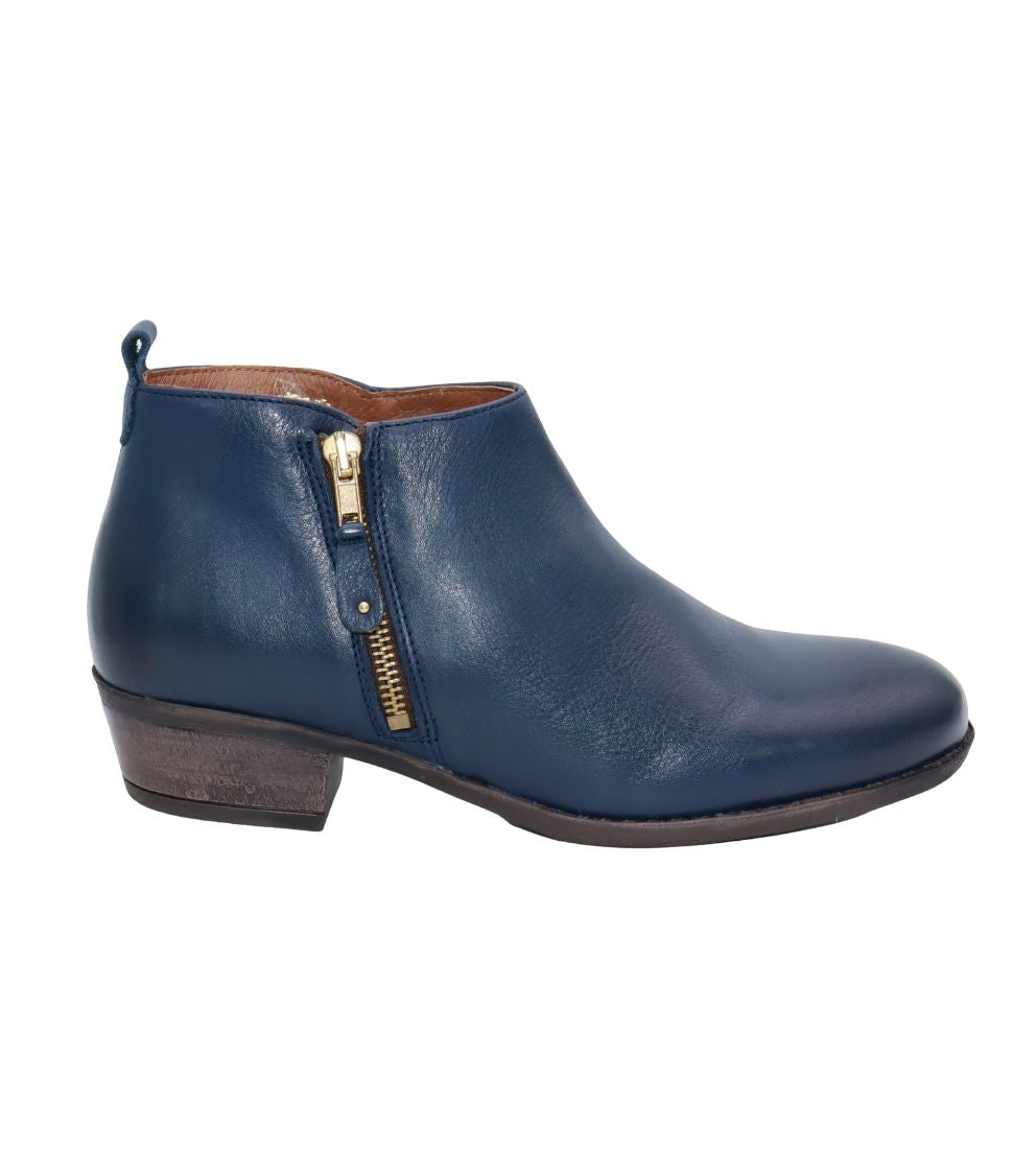 #color_NAVY