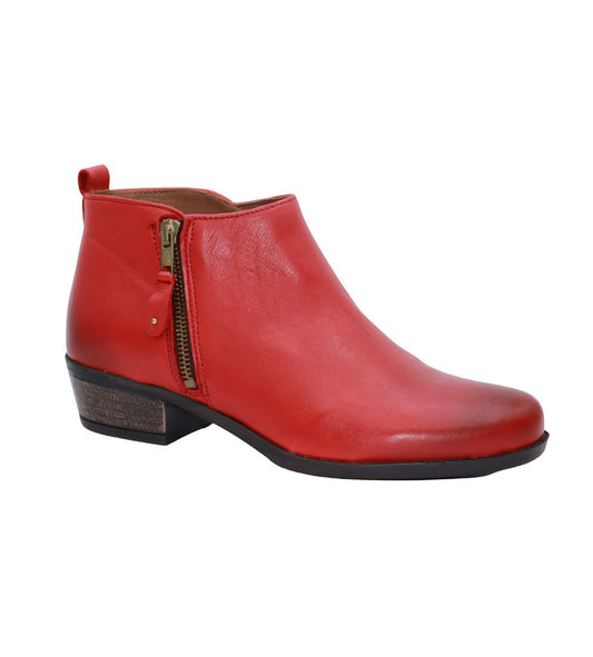 #color_Red Leather