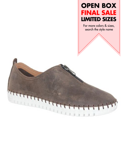 Brown shoe with a white sole on a white background, featuring a sale banner.