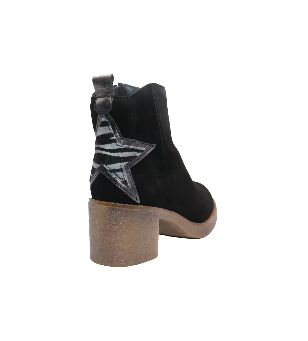 #color_Black Nubuck