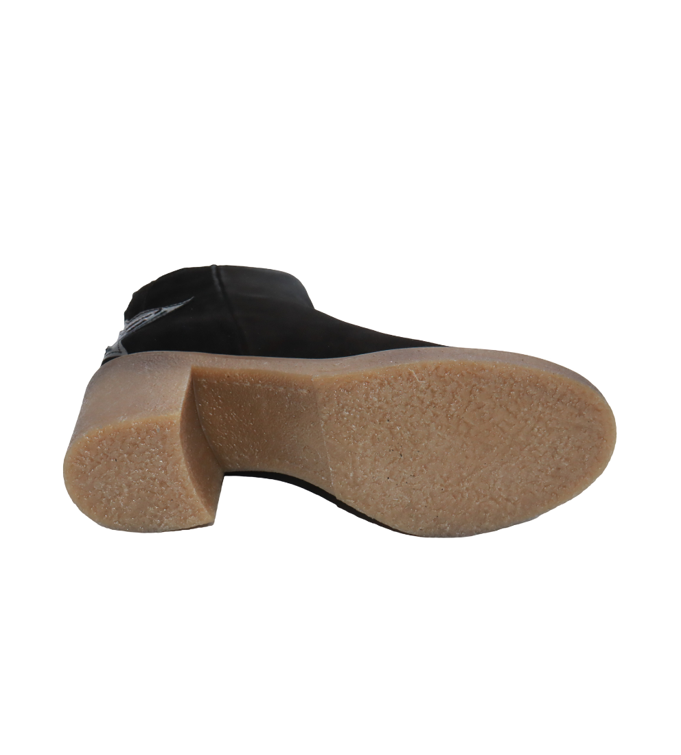 #color_Black Nubuck