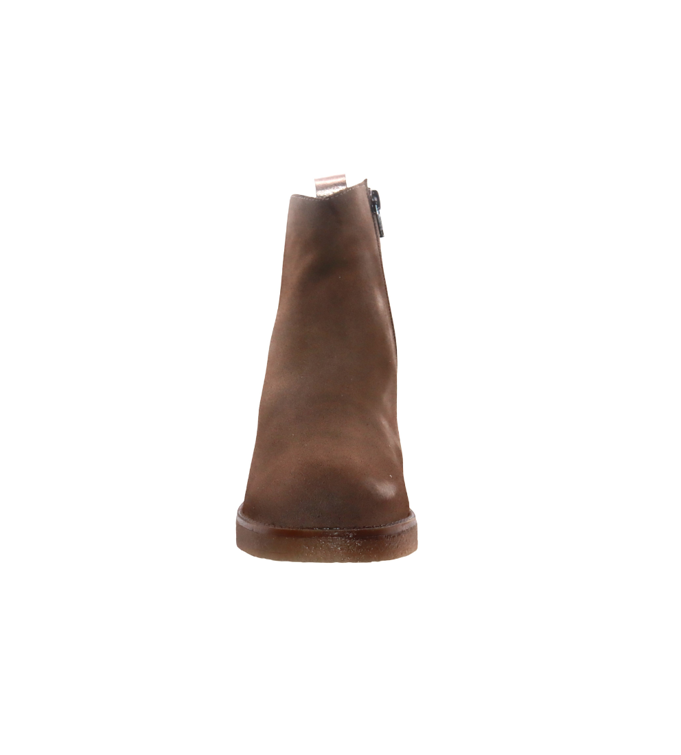#color_Brown Nubuck