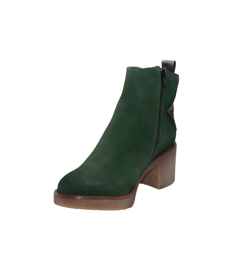 #color_Green Nubuck