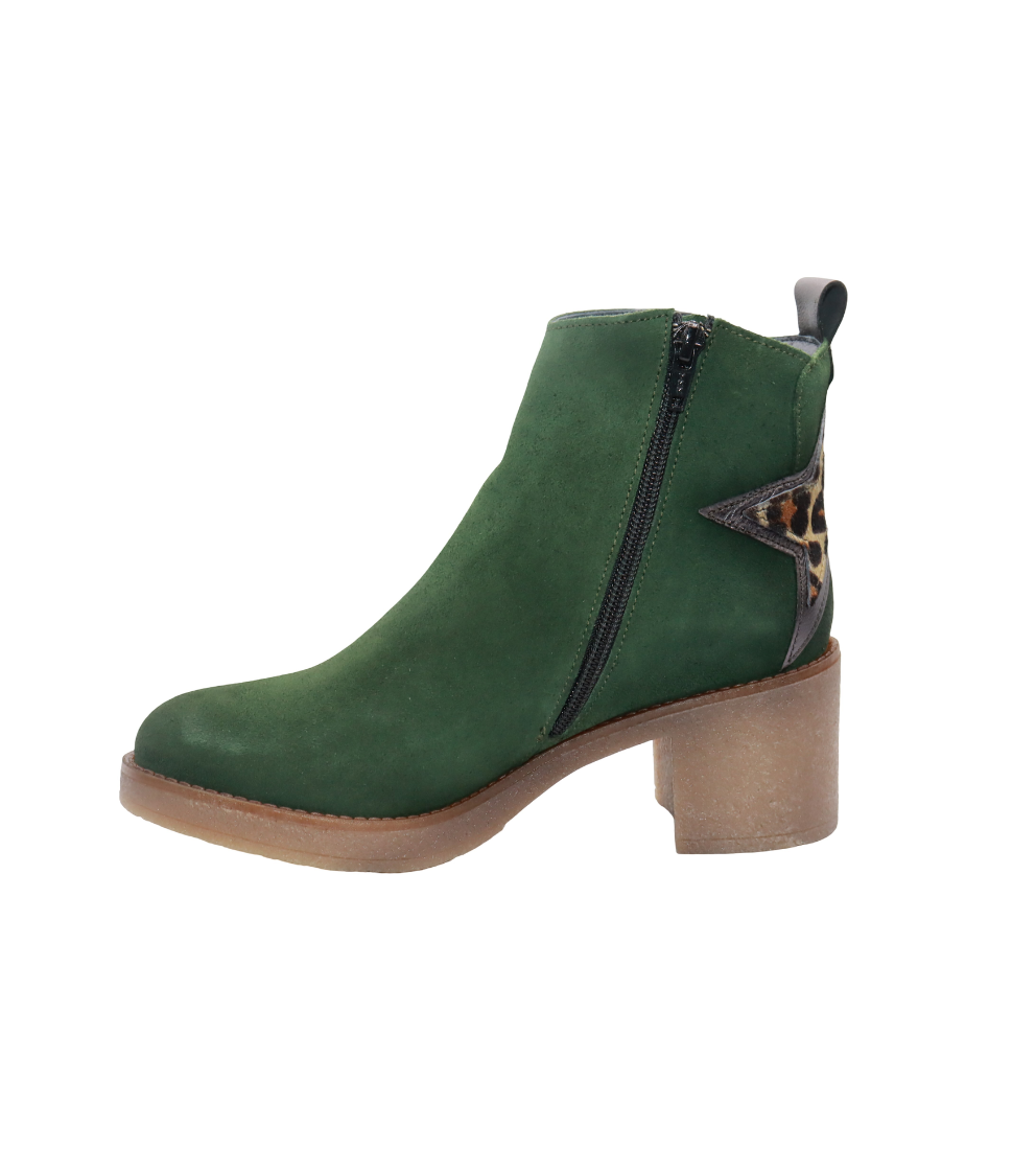 #color_Green Nubuck