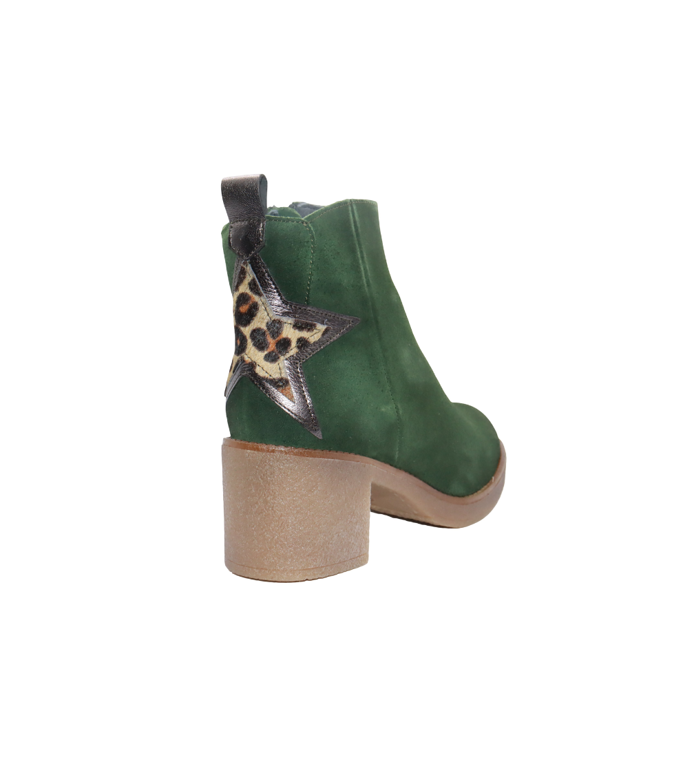 #color_Green Nubuck