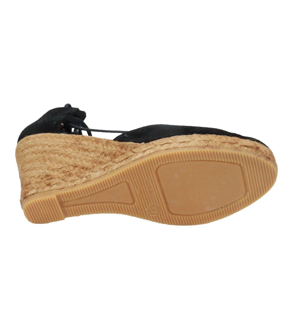 #color_Black Nubuck