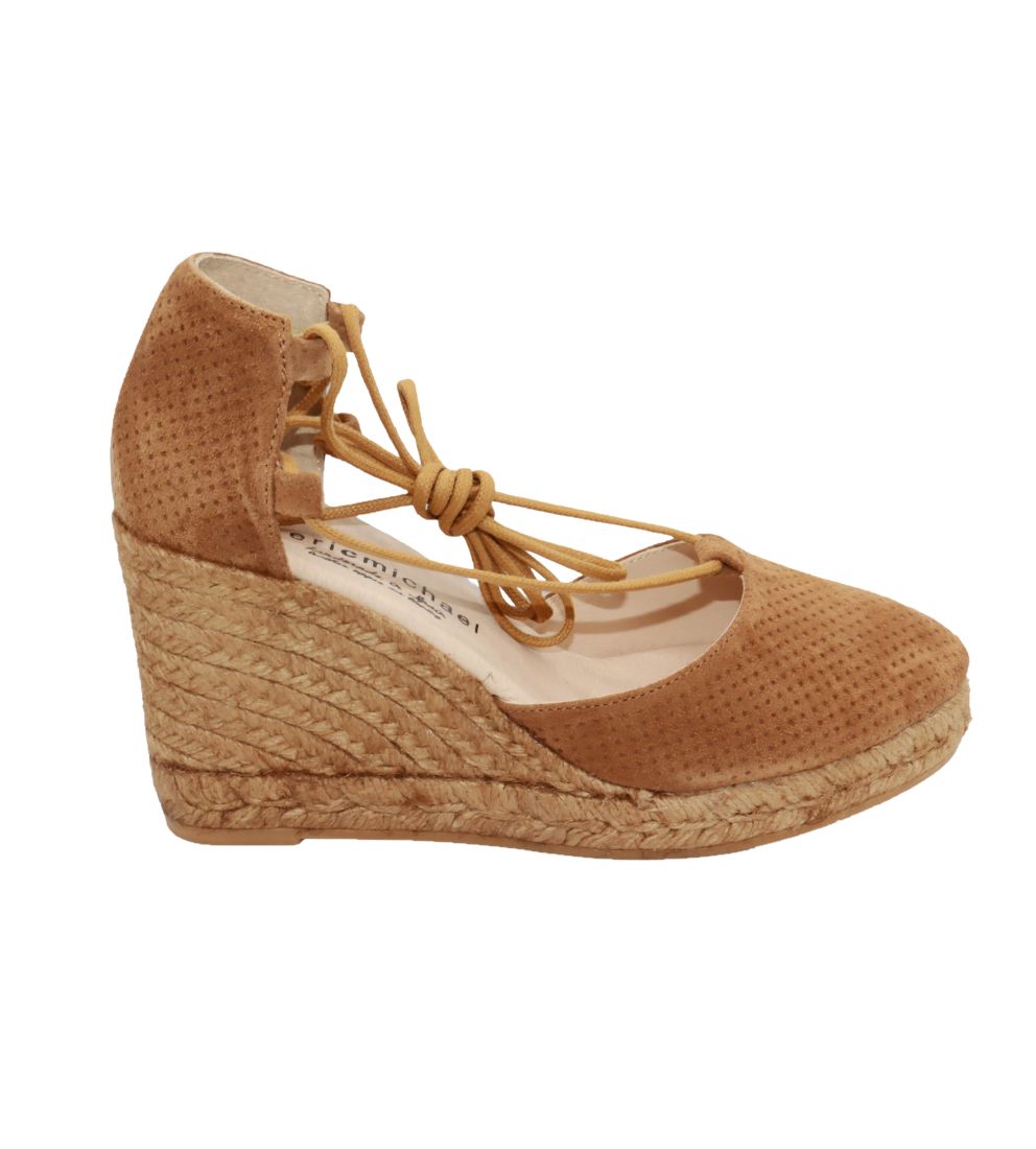 #color_Tan Nubuck