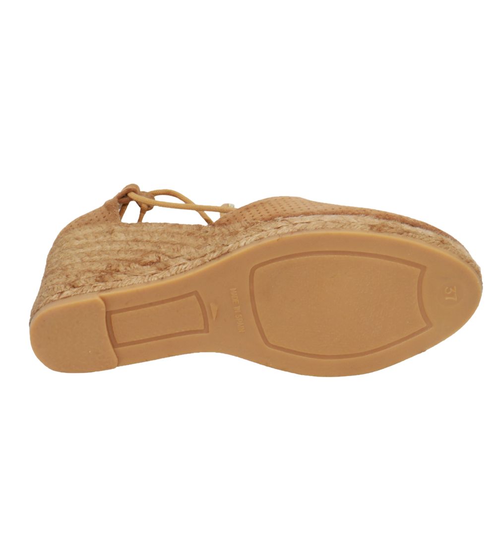 #color_Tan Nubuck