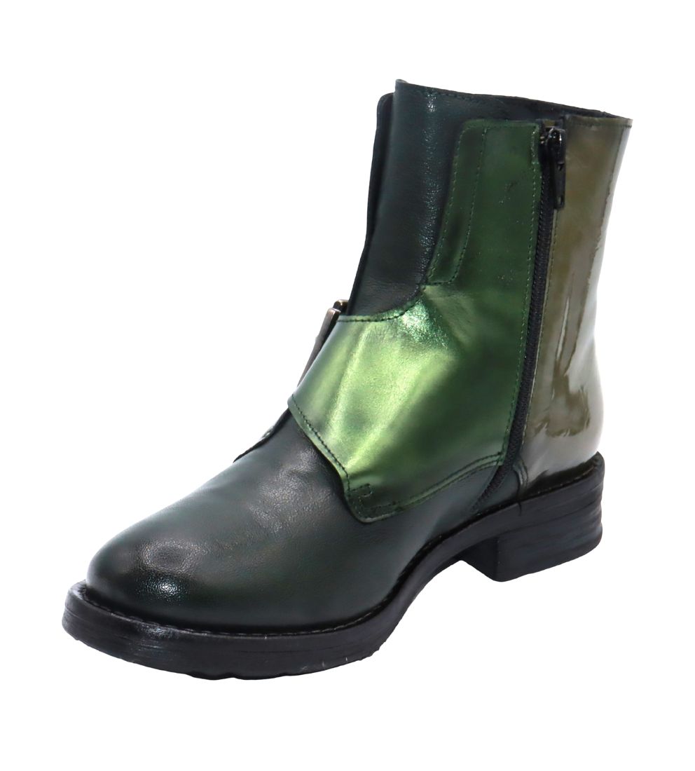 #color_Green Leather
