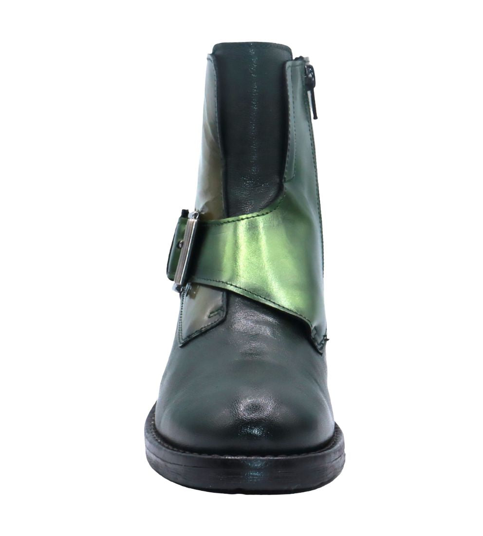 #color_Green Leather