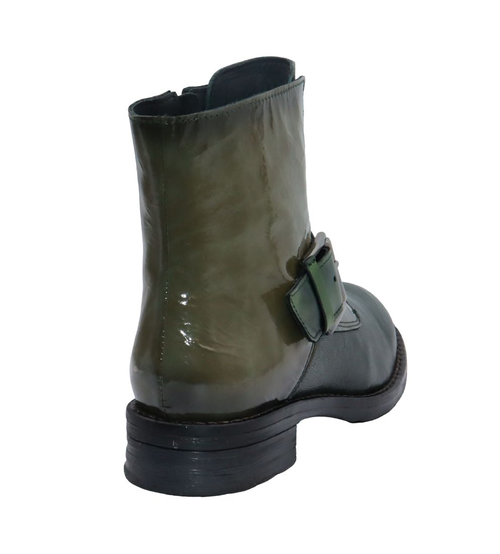 #color_Green Leather
