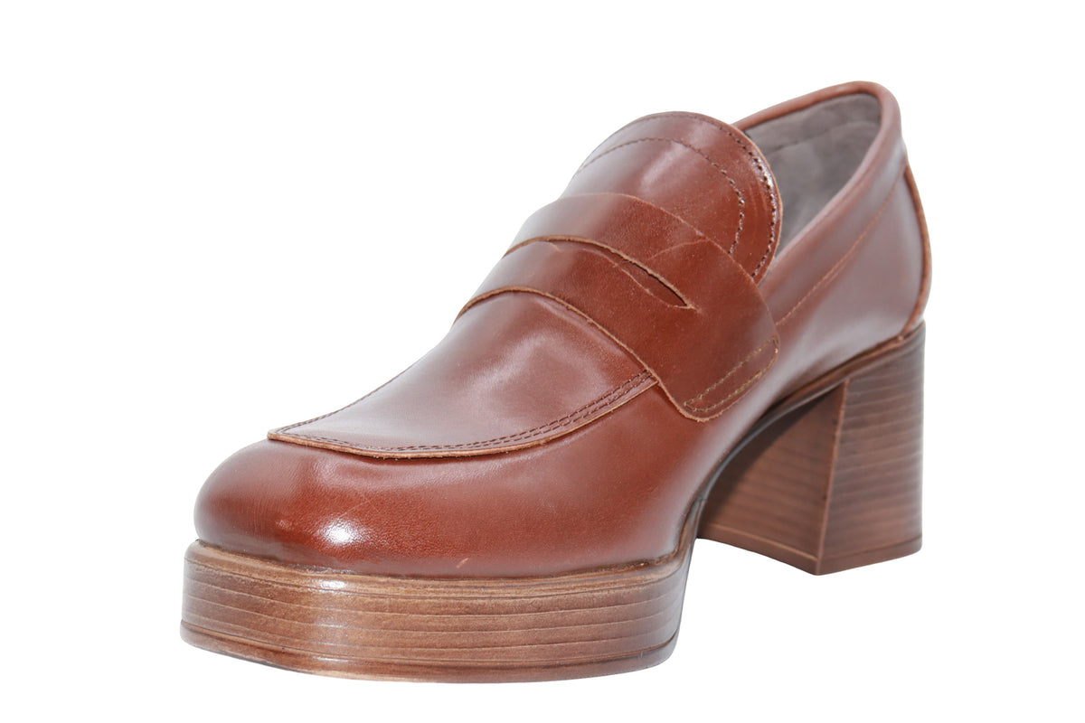 #color_Brown