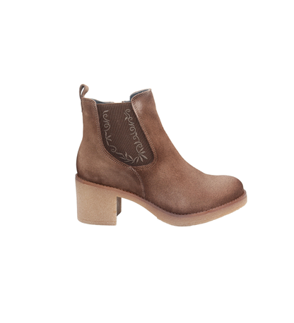 #color_Brown