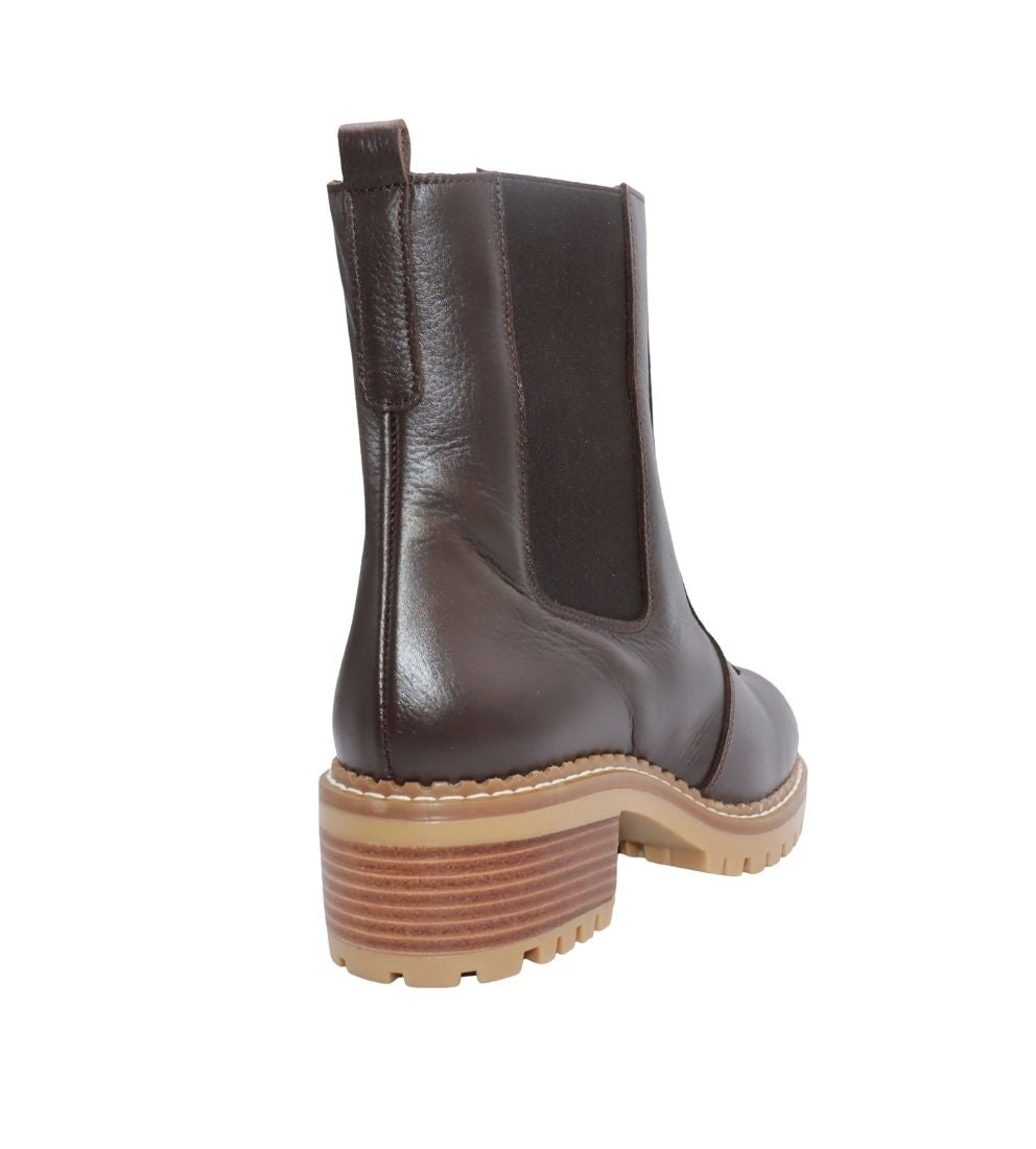 #color_Brown