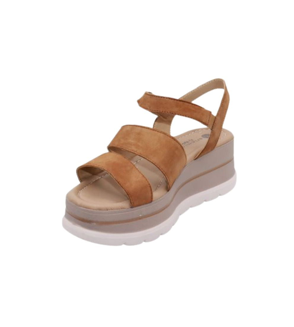 #color_TAN NUBUCK